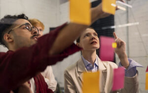 C-Level Entre O “Apagar Incêndio’’ e o Futuro Estratégico: O Que Você Faz?